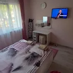 Cosy Family فارنا