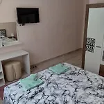 Cosy Family فارنا