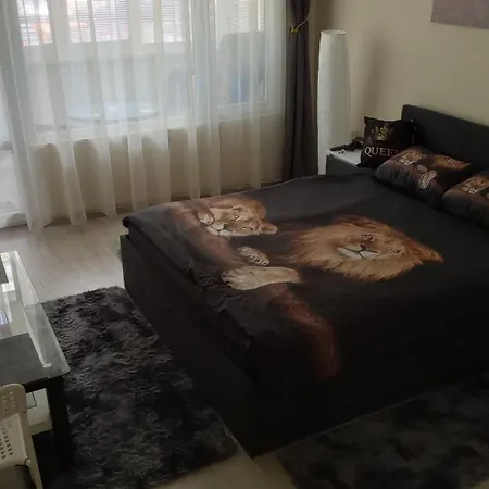 Cosy Family * فارنا