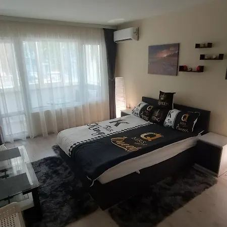 Cosy Apartament Warna